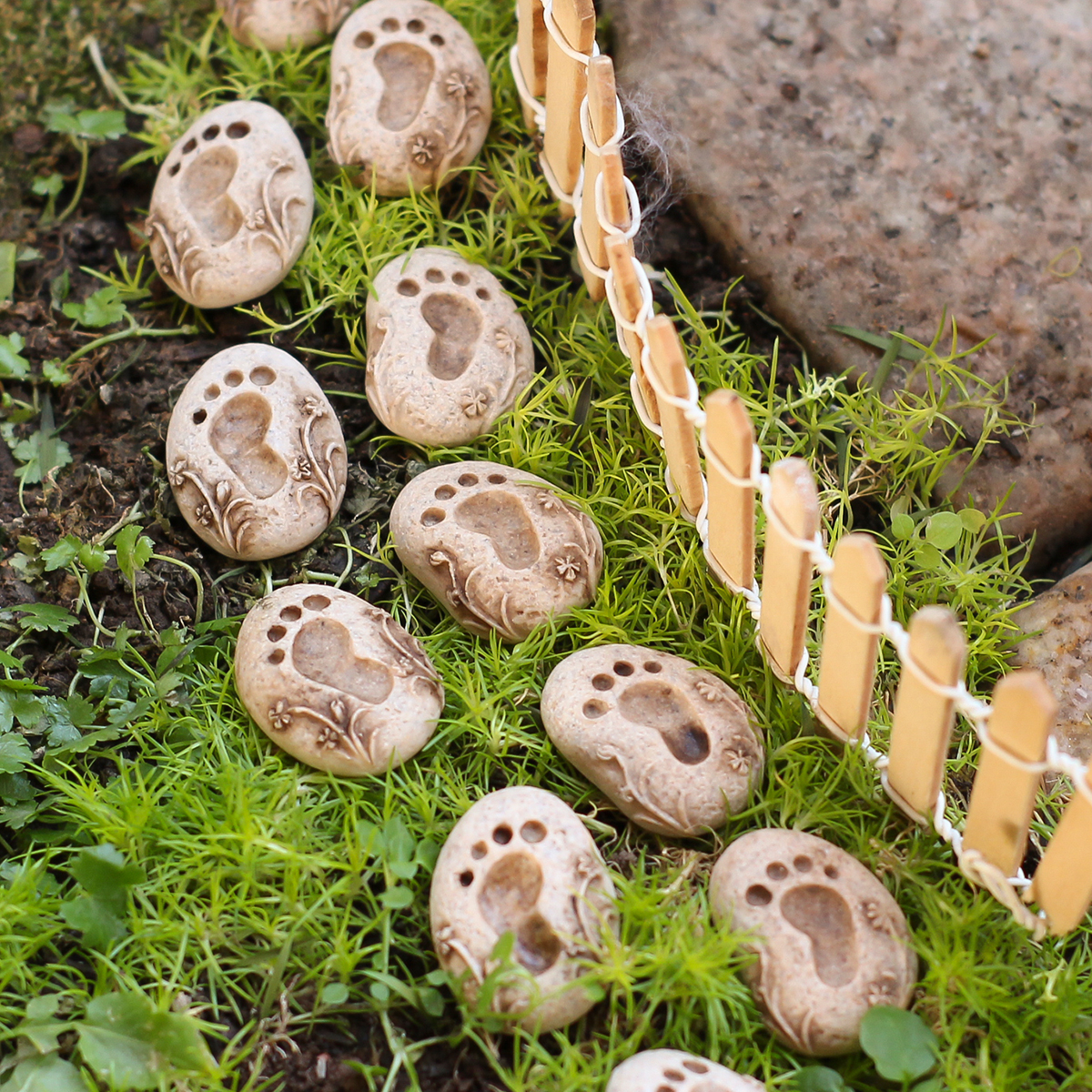 20 Pieces of Garden Footprint  - огляд і ціна Bonsai Garden World